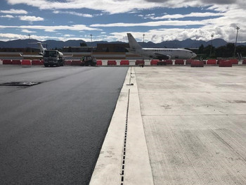 Aeropuerto El Dorado, Bogotá, Colombia Aeropuerto El Dorado, Bogotá, Colombia