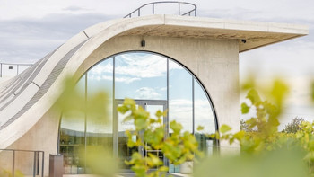 LAHOFER Winery